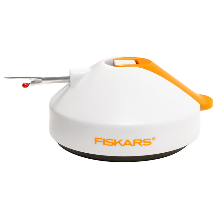 F3200 - FISKARS® TABLETOP SEAM RIPPER